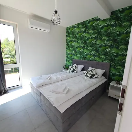Zlote Sady Apartamenty Na Mazurach Z Widokiem Na Jezioro Mikołajki Esterno foto
