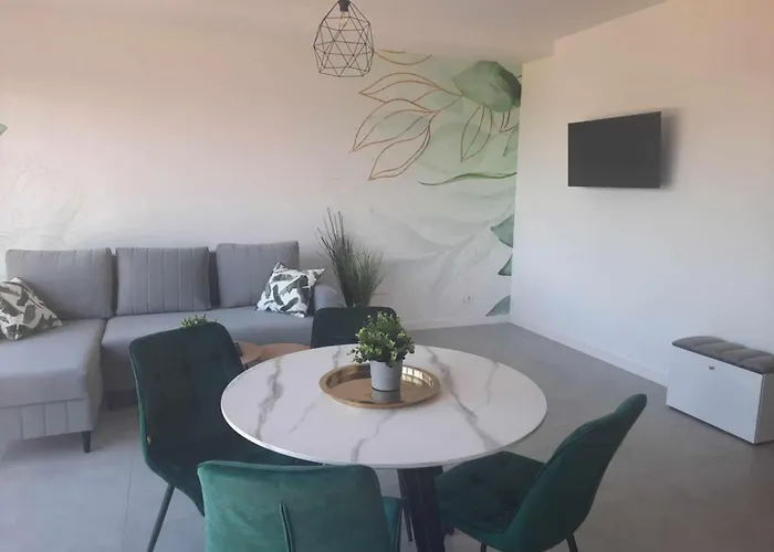 Zlote Sady Apartamenty Na Mazurach Z Widokiem Na Jezioro