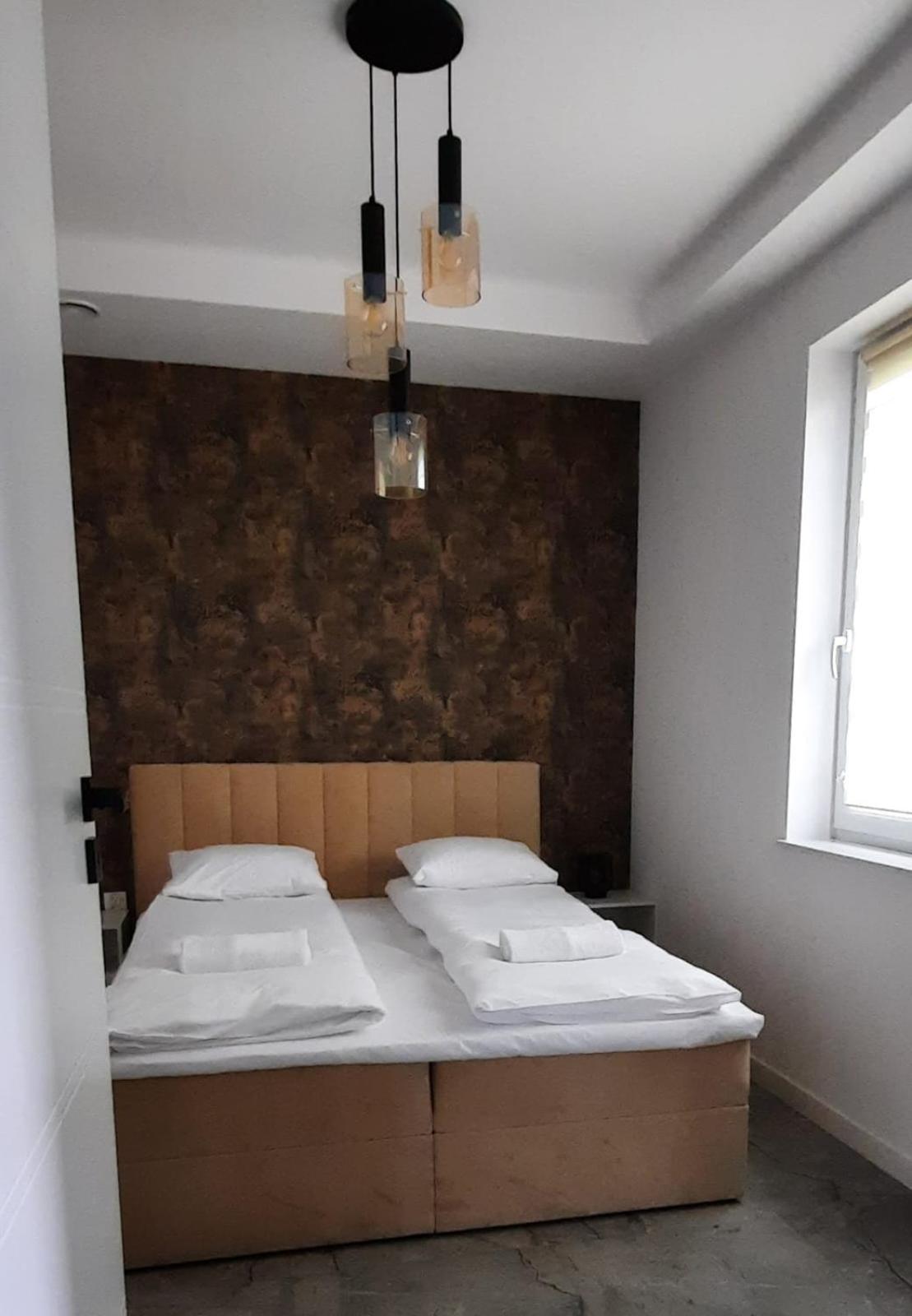 Zlote Sady Na Mazurach Z Widokiem Na Jezioro Mikolajki (Mragowo)